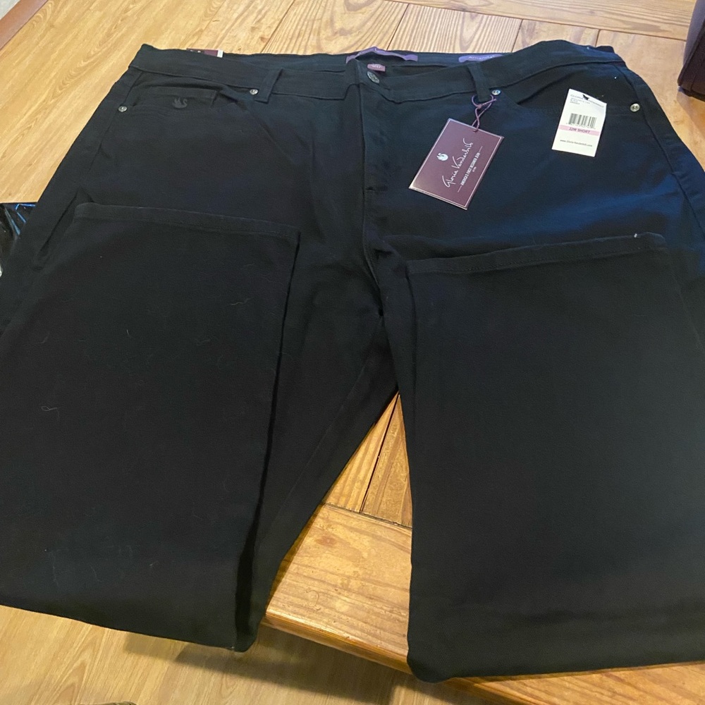 Gloria Vanderbilt Dark Denim “Amanda” Relaxed Jeans Classic Style